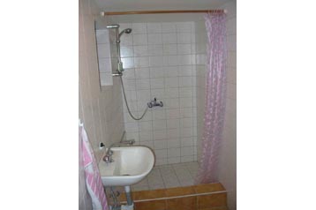 Slovaška Chata Jablonov, Eksterier